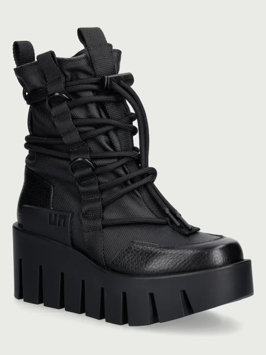 Zdjęcie produktu United Nude botki na platformie damskie Grip Desert Lo czarny