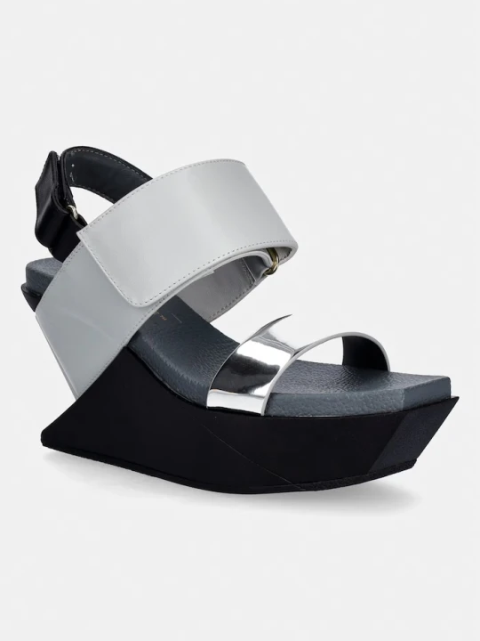 Zdjęcie produktu United Nude sandały z odkrytą piętą Delta Wedge Sandal szary