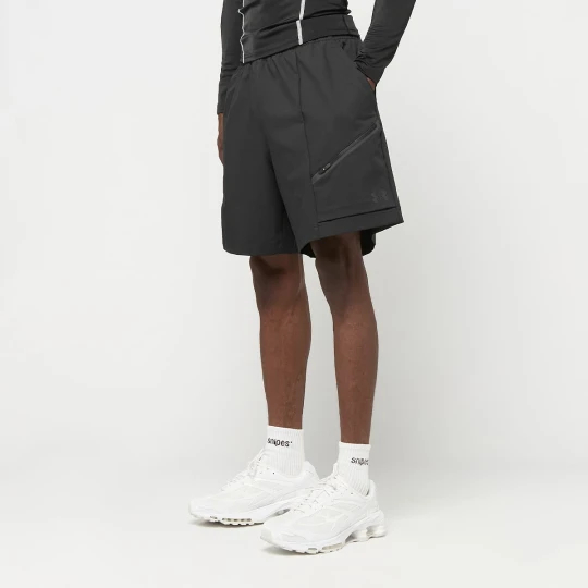 Zdjęcie produktu Unstoppable Woven Shorts Under Armour czarny