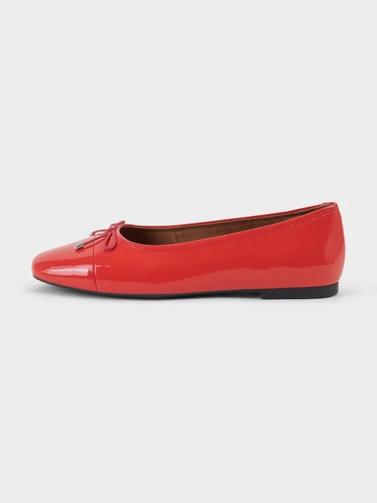 Zdjęcie produktu Vagabond Shoemakers baleriny skórzane JOLIN czerwony