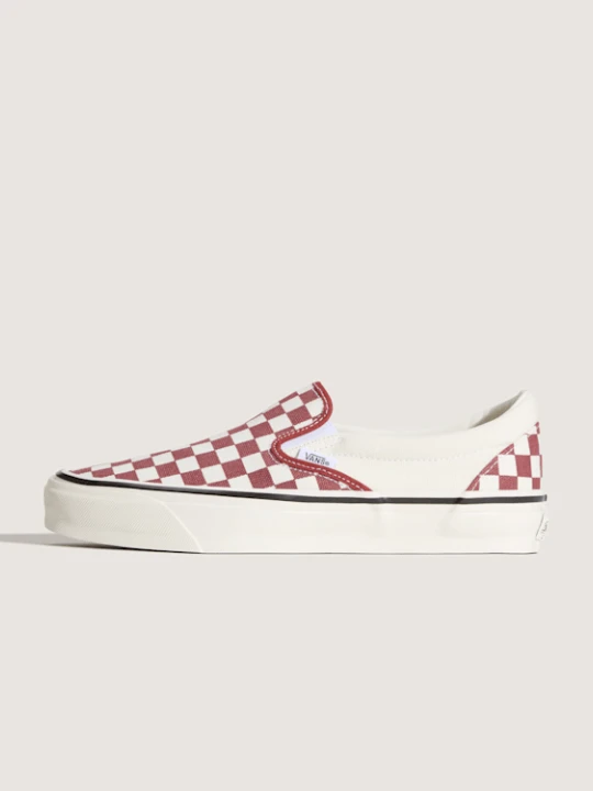 Zdjęcie produktu Vans - Buty Premium Classic Slip-On, male, Czerwony