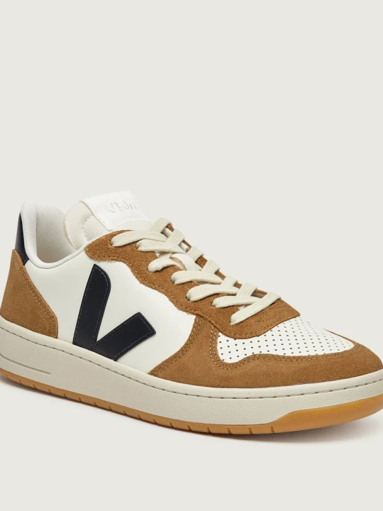 Zdjęcie produktu VEJA Skórzane sneakersy V-10 | zamsz