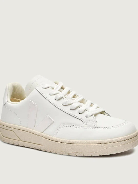 Zdjęcie produktu VEJA Skórzane sneakersy V-12 biały