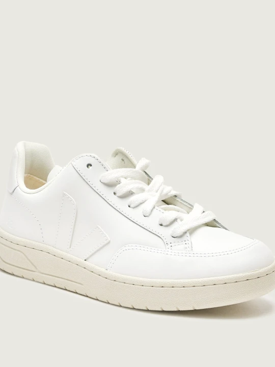 Zdjęcie produktu VEJA Skórzane sneakersy V-12 biały