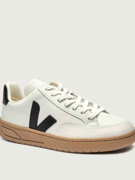 Zdjęcie produktu VEJA Skórzane sneakersy V-12 biały