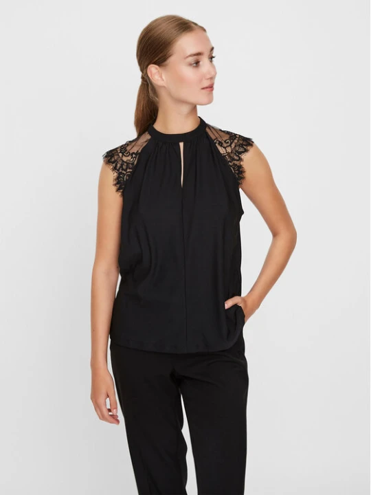 Zdjęcie produktu Vero Moda Bluzka Milla 10226072 Czarny Regular Fit