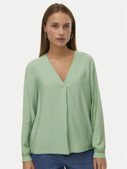 Zdjęcie produktu Vero Moda Bluzka Urli 10338835 Zielony Regular Fit