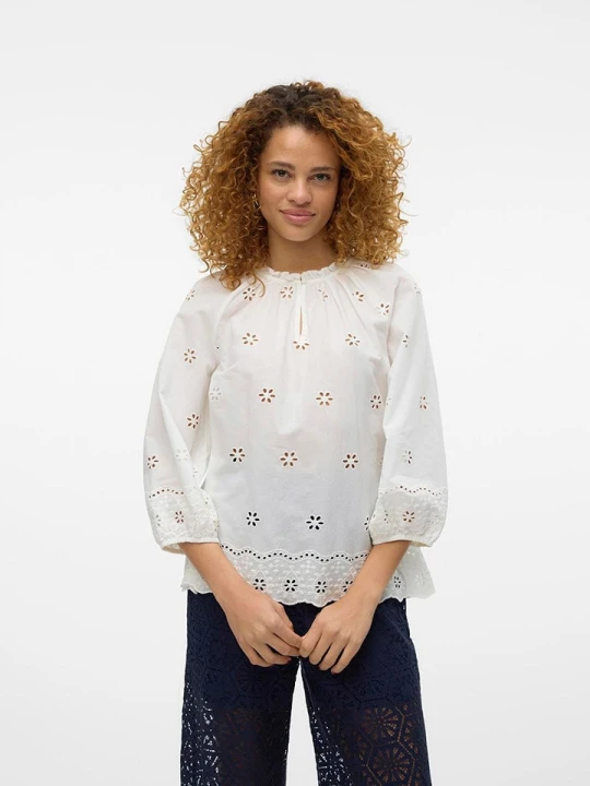 Zdjęcie produktu Vero Moda Bluzka w kolorze białym rozmiar: S