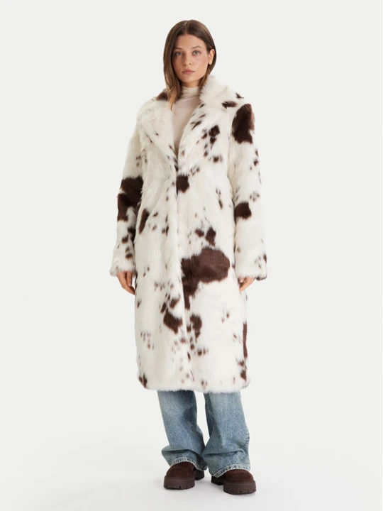 Zdjęcie produktu Vero Moda Futro Crystal 10343568 Beżowy Loose Fit