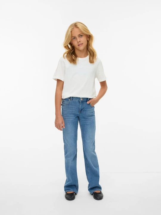 Zdjęcie produktu Vero Moda Girl Dżinsy "Flash" w kolorze błękitnym rozmiar: 140