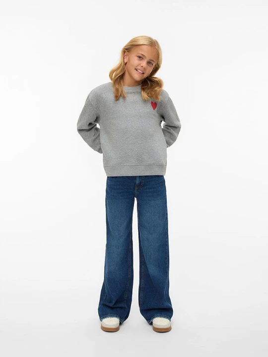 Zdjęcie produktu Vero Moda Girl Sweter "Malyheart" w kolorze szarym rozmiar: 134 / 140