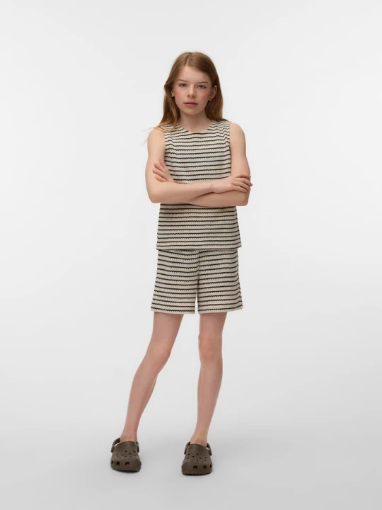 Zdjęcie produktu Vero Moda Girl Top "Ohia" w kolorze beżowo-czarnym rozmiar: 122/128