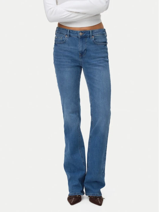 Zdjęcie produktu Vero Moda Jeansy Flash 10342007 Niebieski Flared Fit