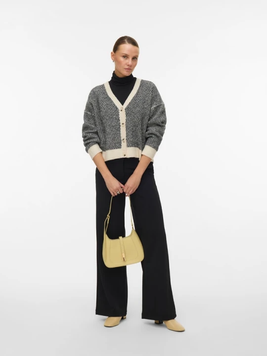 Zdjęcie produktu Vero Moda Kardigan w kolorze kremowo-czarnym rozmiar: M