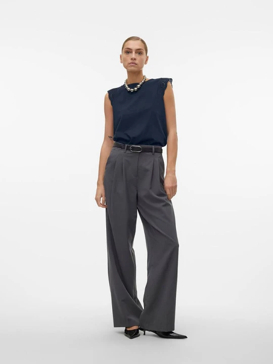 Zdjęcie produktu Vero Moda Koszulka w kolorze granatowym rozmiar: M