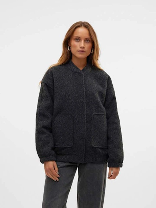 Zdjęcie produktu Vero Moda Kurtka "Amber" w kolorze czarnym rozmiar: M