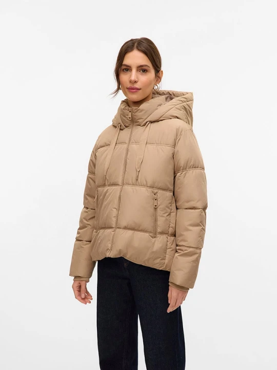Zdjęcie produktu Vero Moda Kurtka pikowana w kolorze beżowym rozmiar: XL