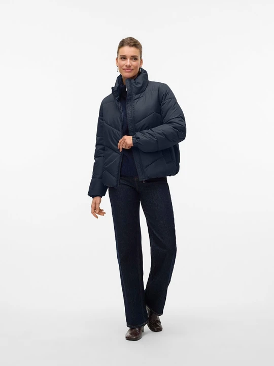 Zdjęcie produktu Vero Moda Kurtka pikowana w kolorze granatowym rozmiar: S