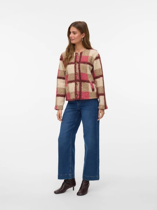Zdjęcie produktu Vero Moda Kurtka pluszowa w kolorze beżowo-jasnoróżowym rozmiar: L