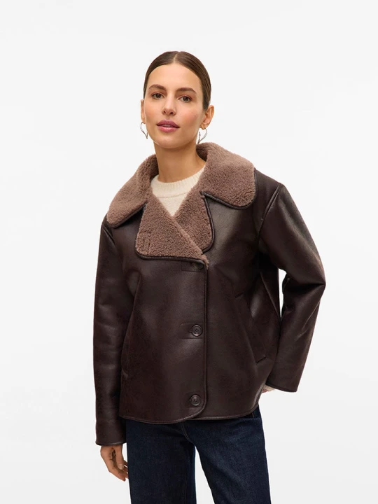 Zdjęcie produktu Vero Moda Kurtka "VMMIRANDA" w kolorze brązowym ze skóry syntetycznej rozmiar: S