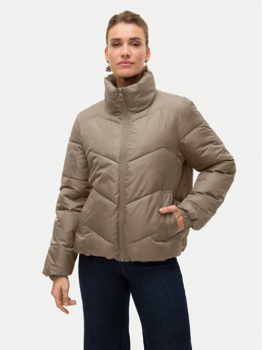 Zdjęcie produktu Vero Moda Kurtka zimowa Gario 10309844 Beżowy Regular Fit