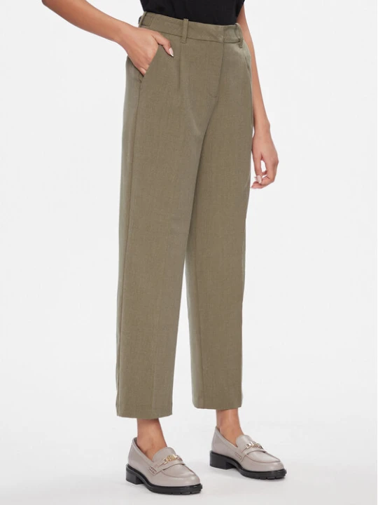 Zdjęcie produktu Vero Moda Spodnie materiałowe Britney 10299824 Beżowy Tapered Fit