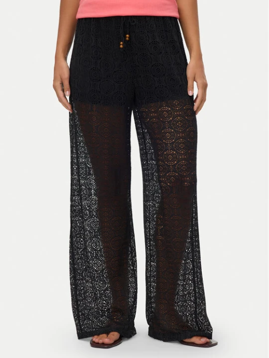 Zdjęcie produktu Vero Moda Spodnie materiałowe Maya 10325044 Czarny Relaxed Fit
