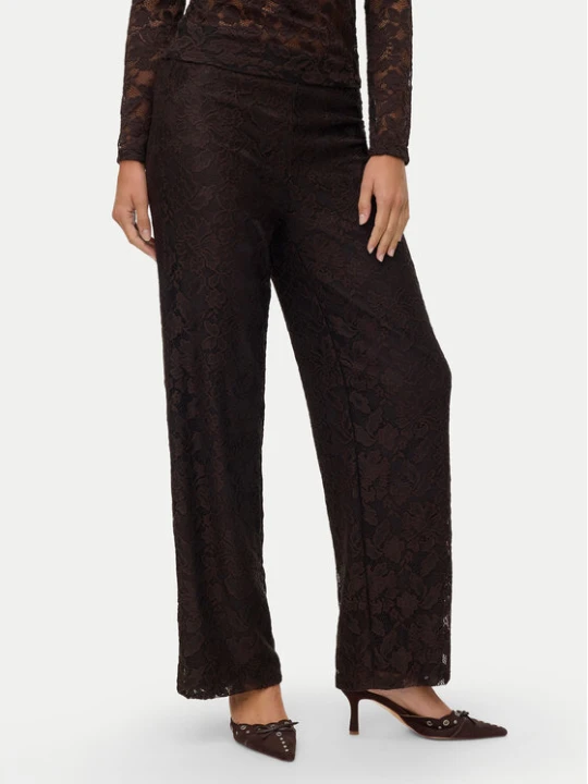 Zdjęcie produktu Vero Moda Spodnie materiałowe Neline 10335568 Brązowy Regular Fit