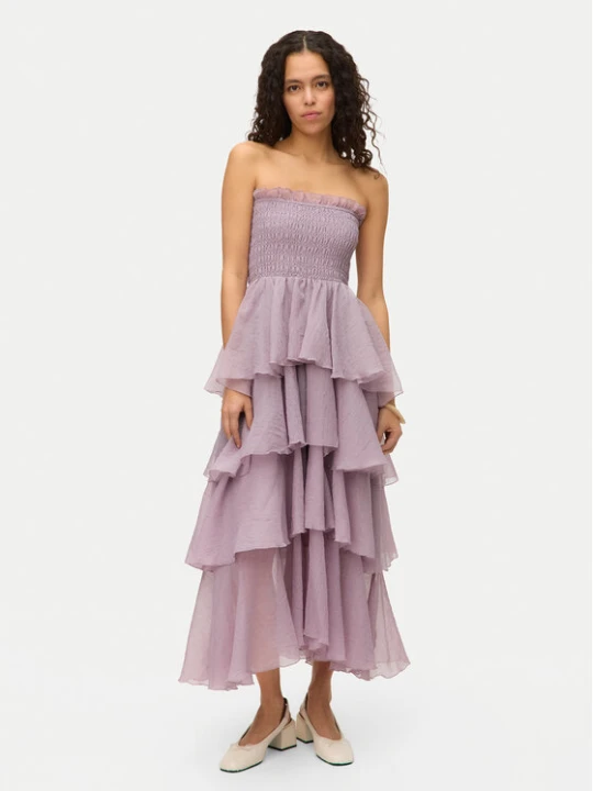 Zdjęcie produktu Vero Moda Sukienka koktajlowa Delilah 10330886 Fioletowy jasny Regular Fit