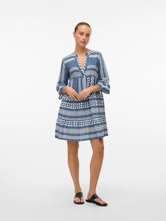 Zdjęcie produktu Vero Moda Sukienka w kolorze niebiesko-białym rozmiar: M