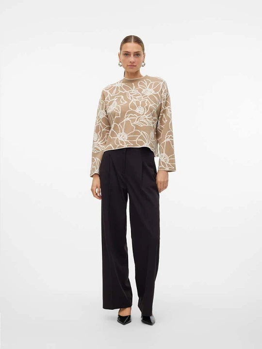 Zdjęcie produktu Vero Moda Sweter "New" w kolorze beżowym rozmiar: M
