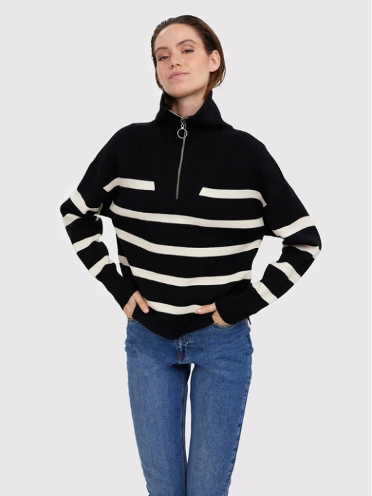 Zdjęcie produktu Vero Moda Sweter Saba 10269246 Czarny Regular Fit