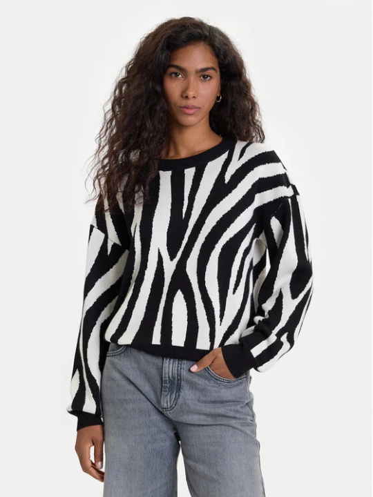 Zdjęcie produktu Vero Moda Sweter Siljeanimal 10330808 Biały Regular Fit