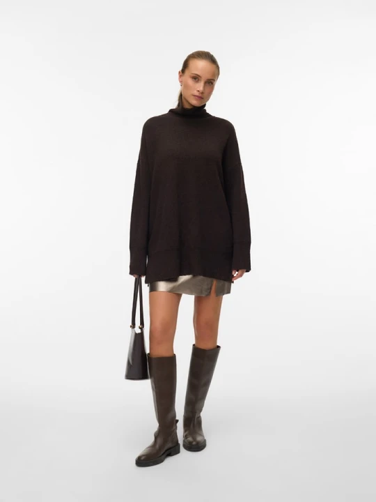 Zdjęcie produktu Vero Moda Sweter w kolorze ciemnobrązowym rozmiar: S