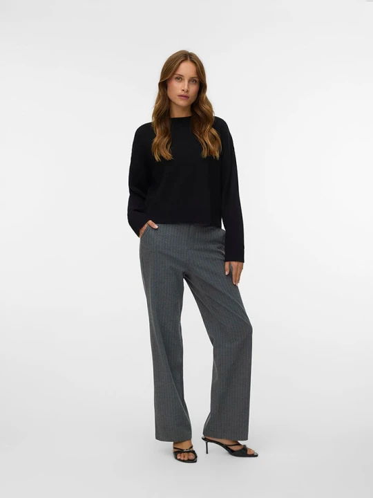 Zdjęcie produktu Vero Moda Sweter w kolorze czarnym rozmiar: L