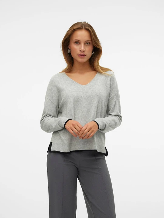 Zdjęcie produktu Vero Moda Sweter w kolorze szarym rozmiar: XS