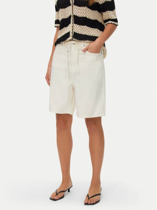 Zdjęcie produktu Vero Moda Szorty jeansowe Villa 10326196 Beżowy Regular Fit