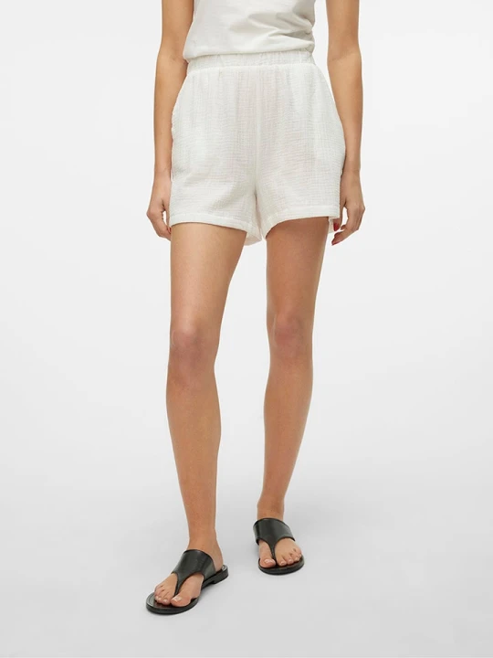 Zdjęcie produktu Vero Moda Szorty w kolorze białym rozmiar: M