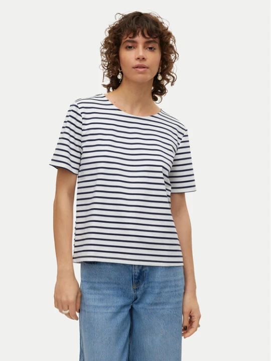 Zdjęcie produktu Vero Moda T-Shirt Abby 10304716 Biały Regular Fit