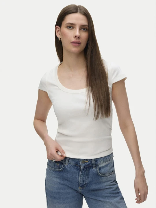 Zdjęcie produktu Vero Moda T-Shirt Chloe 10344953 Biały Slim Fit