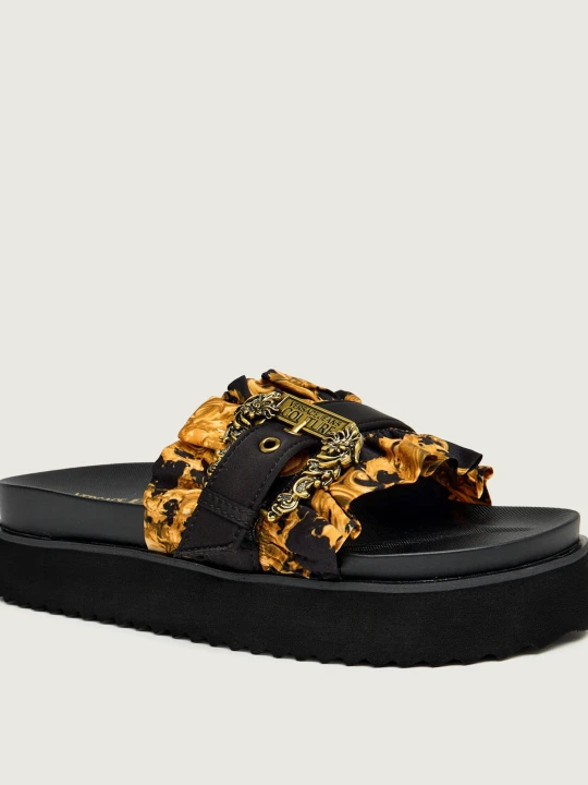 Zdjęcie produktu Versace Jeans Couture Klapki FONDO ARIZONA DIS. SM5 czarny