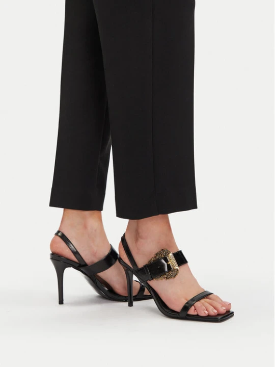 Zdjęcie produktu Versace Jeans Couture Sandały 79VA3S71 Czarny