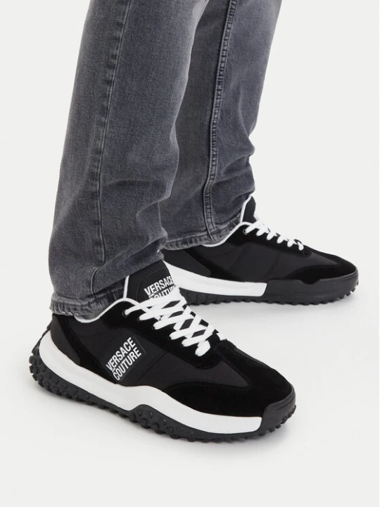 Zdjęcie produktu Versace Jeans Couture Sneakersy 79YA3SN4 ZSD02 Czarny
