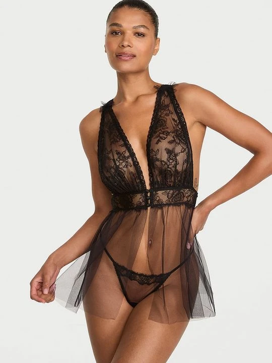 Zdjęcie produktu Very Sexy Halka koronkowa i stringi Victoria's Secret Czarny