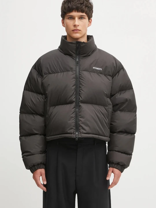 Zdjęcie produktu VETEMENTS kurtka puchowa Iconic Boxy Puffer