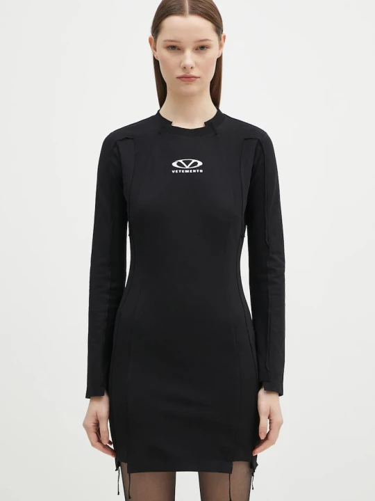 Zdjęcie produktu VETEMENTS sukienka Oval Logo Cut-Up