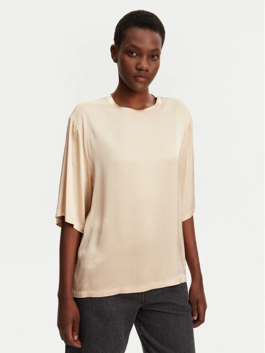 Zdjęcie produktu ViCOLO Bluzka TD0013 Beżowy Relaxed Fit