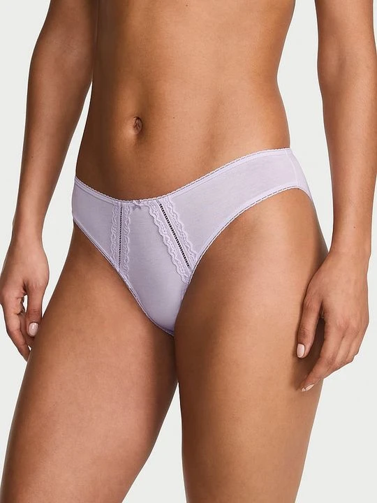 Zdjęcie produktu Victoria' Secret Majtki bawełniane z koronką Bikini Victoria's Secret Fioletowy