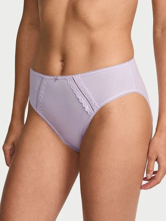 Zdjęcie produktu Victoria' Secret Majtki bawełniane ze wstawkami Lace-Trim Victoria's Secret Fioletowy
