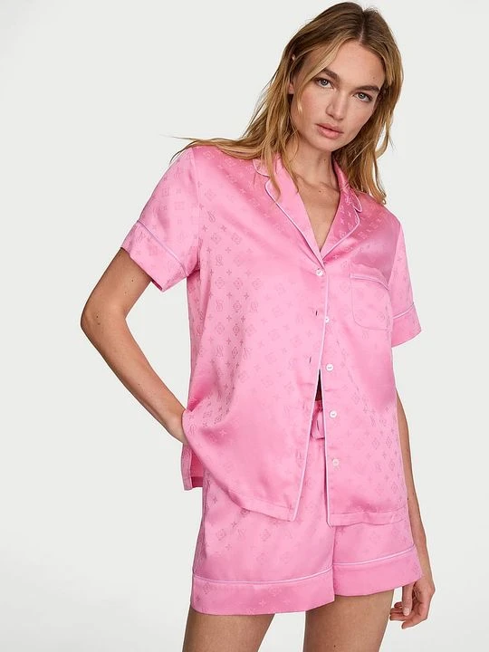 Zdjęcie produktu Victoria's Secret Piżama satynowa z szortami Signature Różowy